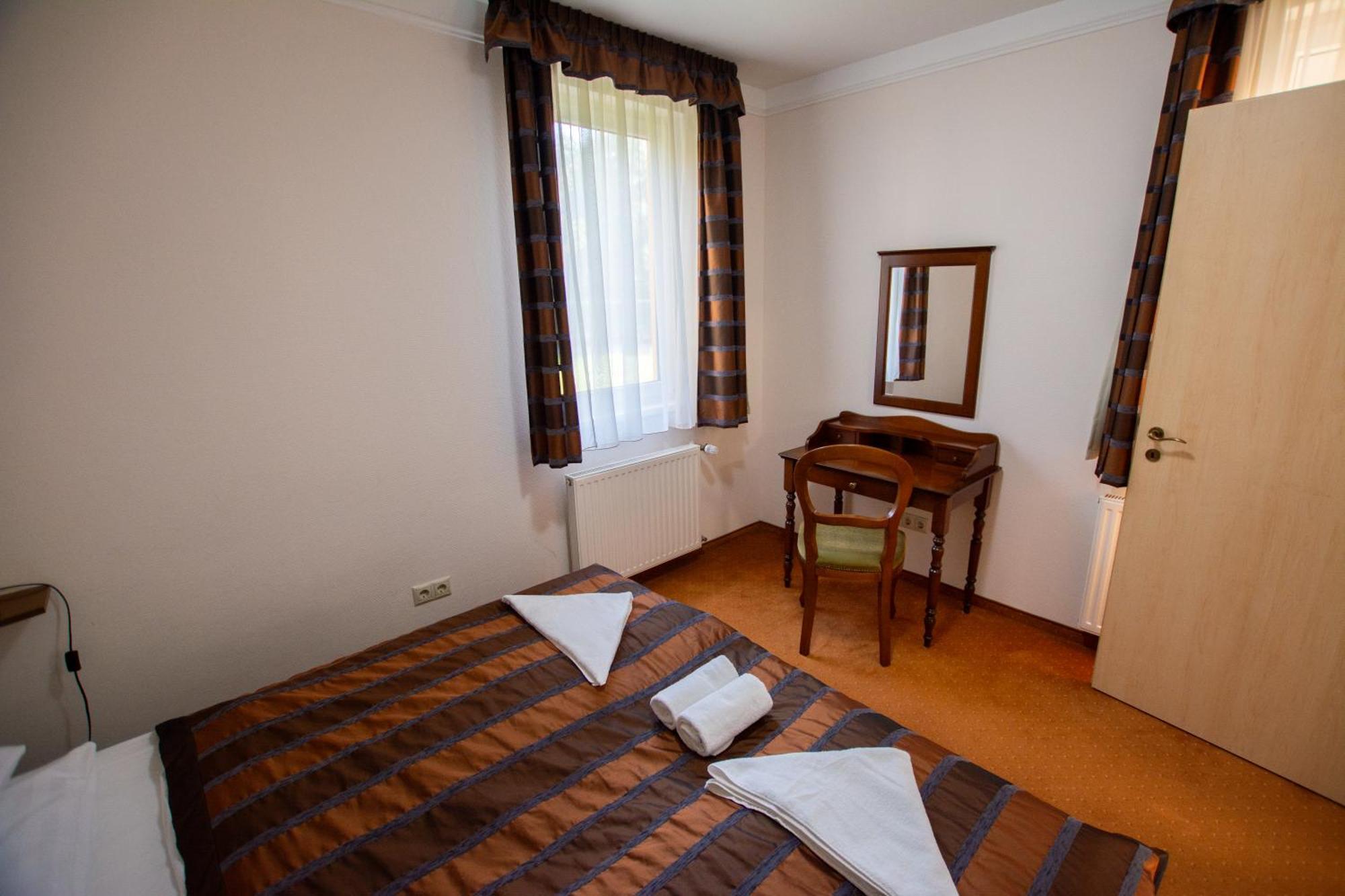 Bernadett Villa Apartman 3 Bük المظهر الخارجي الصورة